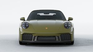 911 Spirit 70 外观图，显示汽车前部