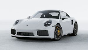 911 Turbo S 外观图，显示汽车的前部和左侧
