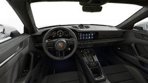 方向盘和仪表盘的内部视图 911 Targa 4 GTS
