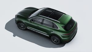 Exterior view of Cayenne Active seen from above