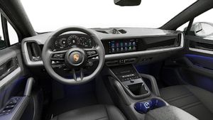 方向盘和仪表盘的内部视图 Cayenne Coupé