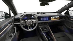方向盘和仪表盘的内部视图 Macan Turbo