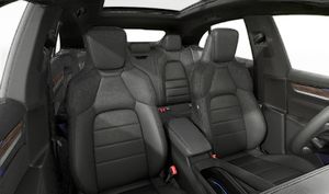 前排座椅内景 Macan 4 劲驰版