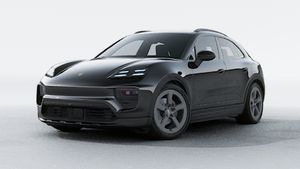 Macan 4 劲驰版 外观图，显示汽车的前部和左侧