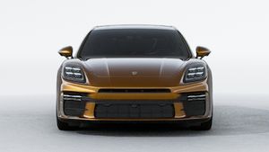 Exterior view of Panamera Turbo E-Hybrid showing the front of the car