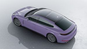 Exterior view of Panamera Executive Signature seen from above