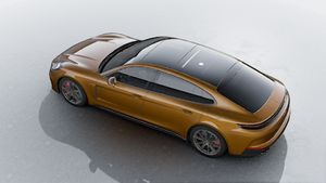 从高处俯瞰 Panamera Turbo E-Hybrid 行政加长版 外观