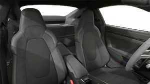 Vista interior, mostrando os bancos dianteiros do 911 Carrera GTS