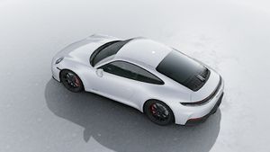 Vista exterior do 911 Carrera GTS, de cima