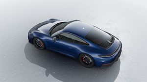 Vista exterior do 911 Carrera GTS, de cima