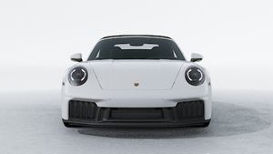 Vista exterior do 911 Carrera GTS Cabriolet, de frente