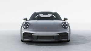 Vista exterior do 911 Targa 4S, de frente