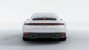 Vista exterior do 911 Targa 4S, de trás