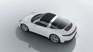 Vista exterior do 911 Targa 4S, de cima