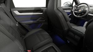 Vista interior, mostrando os bancos traseiros do Cayenne S E-Hybrid Coupé