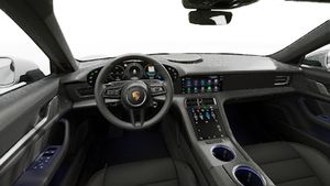 Vista interior, mostrando o volante e o painel de instrumentos de Taycan 4 Cross Turismo