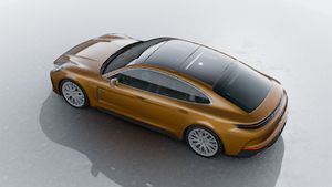 Vista exterior do Panamera 4 E-Hybrid, de cima