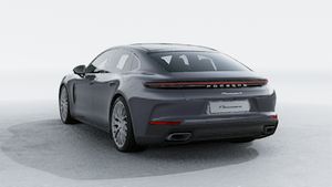 Vista exterior do Panamera 4 E-Hybrid, de trás e lateral esquerda