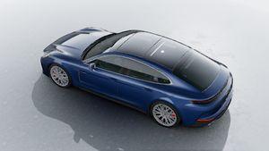 Vista exterior do Panamera 4S E-Hybrid, de cima