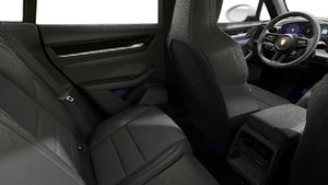 Interior view showing the back seats of Macan 4