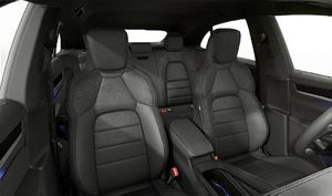 Interior view showing the front seats of Macan 4