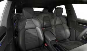 Interior view showing the front seats of Macan 4