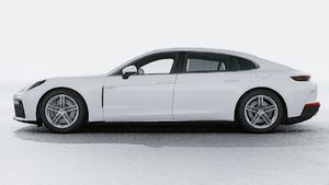 Exterior view of Panamera 4 E-Hybrid Executive showing the left side of the car
