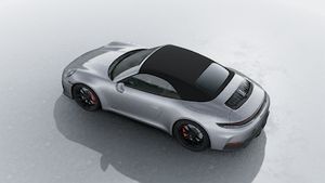 Exterior view of 911 Carrera GTS Cabriolet seen from above