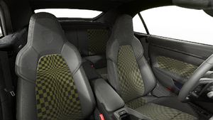 Interior view showing the front seats of 911 Spirit 70