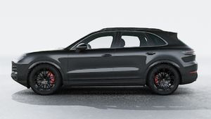 Exterior view of Cayenne S showing the left side of the car