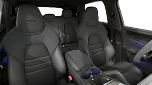 Interior view showing the front seats of Cayenne GTS