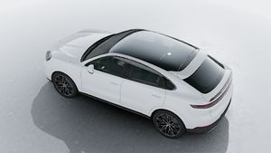 Exterior view of Cayenne Coupe seen from above