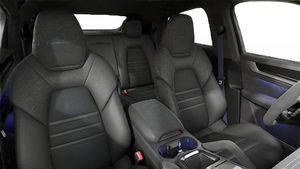 Interior view showing the front seats of Cayenne Turbo GT