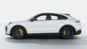 Exterior view of Cayenne Turbo GT showing the left side of the car