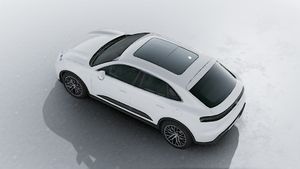Exterior view of Macan 4S Electric seen from above