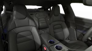 Interior view showing the front seats of Taycan 4S
