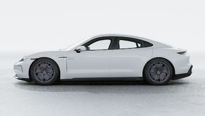 Exterior view of Taycan GTS showing the left side of the car