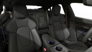 Interior view showing the front seats of Taycan Turbo S