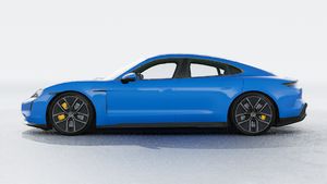 Exterior view of Taycan Turbo S showing the left side of the car