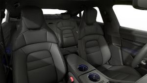 Interior view showing the front seats of Taycan 4S Black Edition