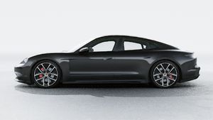 Exterior view of Taycan 4S Black Edition showing the left side of the car