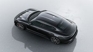 Exterior view of Taycan 4S Black Edition seen from above
