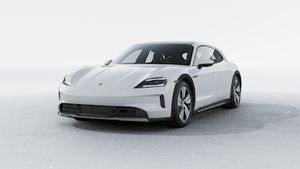 Exterior view of Taycan 4 Cross Turismo showing the front and left side of the car