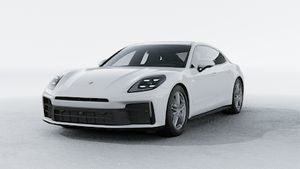Exterior view of Panamera 4 showing the front and left side of the car