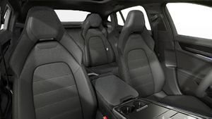 Interior view showing the front seats of Panamera 4S E-Hybrid