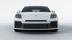 Exterior view of Panamera 4S E-Hybrid showing the front of the car