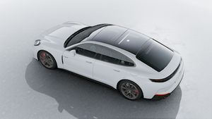 Exterior view of Panamera Turbo E-Hybrid seen from above