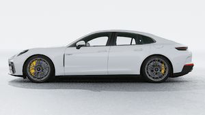 Exterior view of Panamera Turbo S E-Hybrid showing the left side of the car